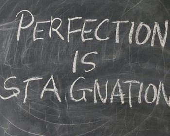 Hoe laten perfectionisten hun loopbaan kelderen?