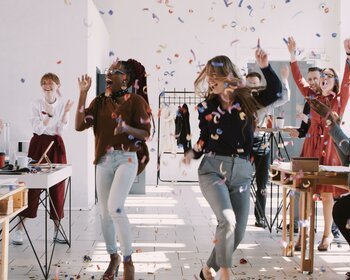 Triomfen in de werkomgeving: waarom succes gevierd moet worden